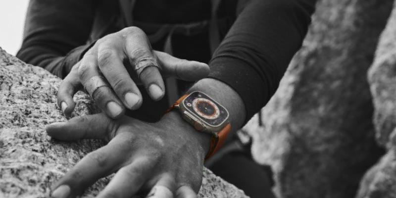 Apple представила Watch Ultra — самые большие и крепкие смарт-часы в линейке Apple представила Watch Ultra — самые большие и крепкие смарт-часы в линейке